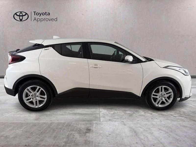 Usata Toyota C-HR Active 98 CV (72 kW) 2023 Bianco SUV