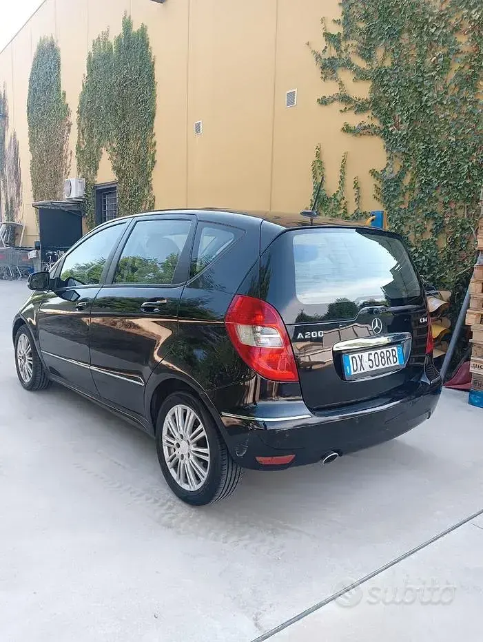Usata Mercedes A200 140 CV (102 kW) 2009 Nero Berlina