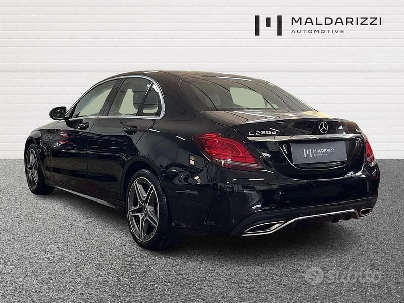 Usata Mercedes C220 Premium 194 CV (142 kW) 2019 Nero Berlina