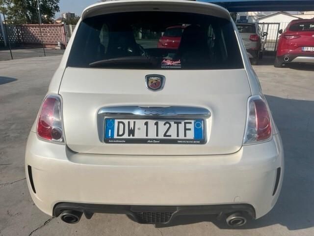 Usata Abarth 500 135 CV (99 kW) 2009 Bianco Utilitaria