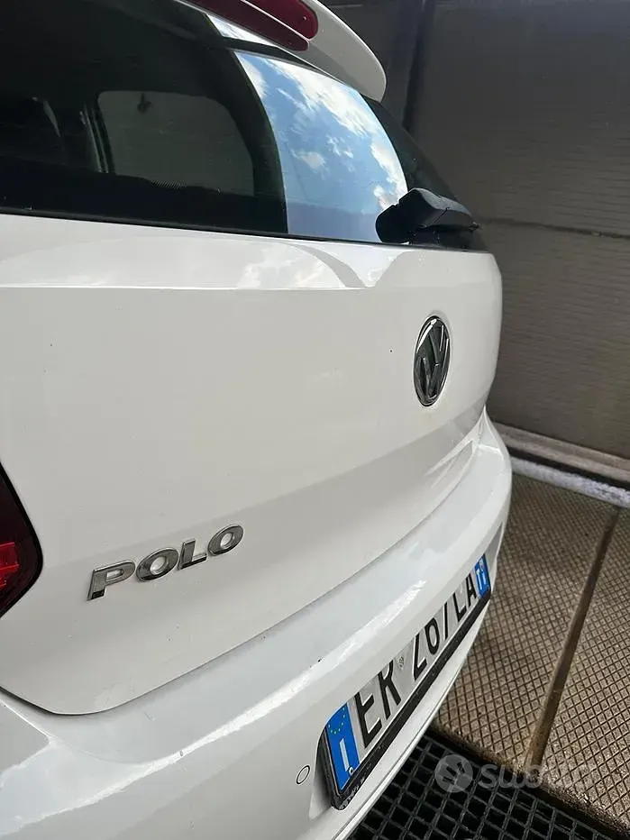 Usata VW Polo 60 CV (44 kW) 2013 Bianco Utilitaria