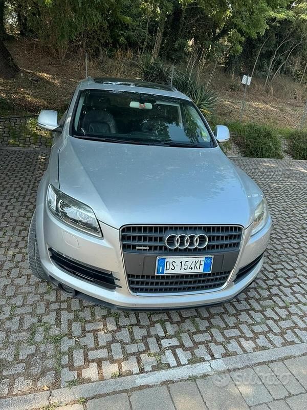 Usata Audi Q7 240 CV (176 kW) 2008 Grigio SUV