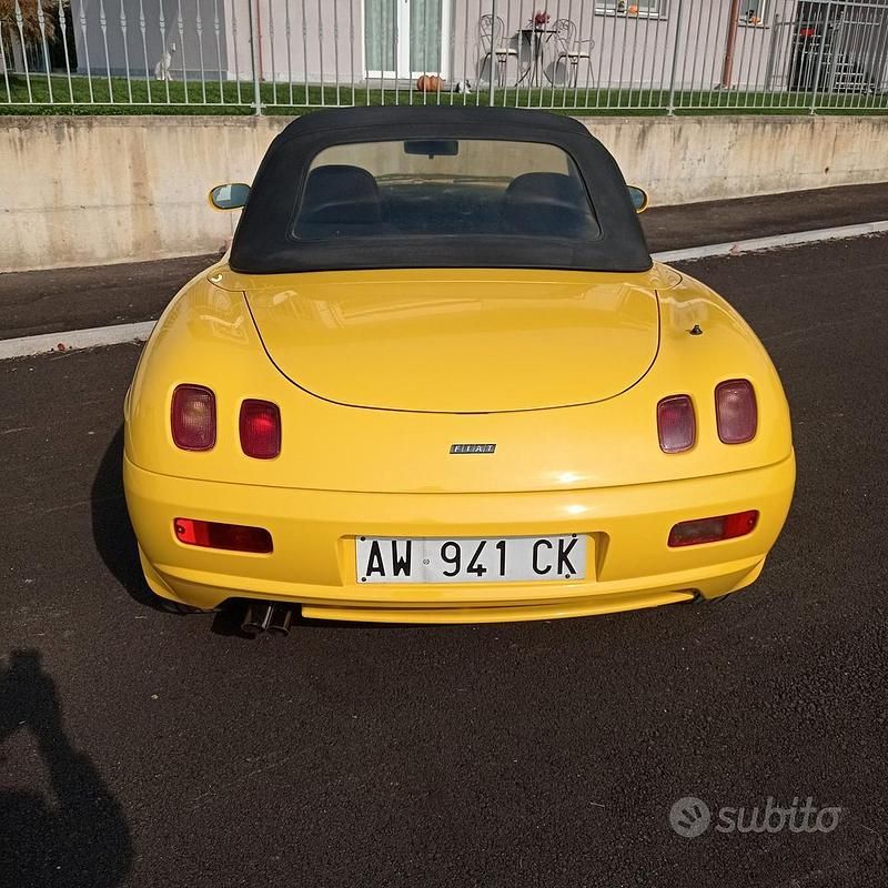 Usata Fiat Barchetta 130 CV (95 kW) 1998 Giallo Cabrio