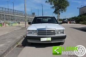 Usata Mercedes 190 122 CV (89 kW) 1989 Bianco Berlina