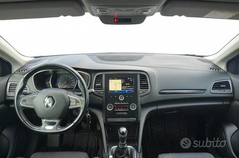 Usata Renault Mégane GrandTour 110 CV (80 kW) 2017 Blu Station wagon