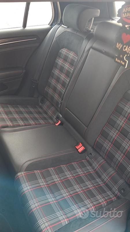 Usata VW Golf VII GTI 230 CV (169 kW) 2014 Blu Berlina