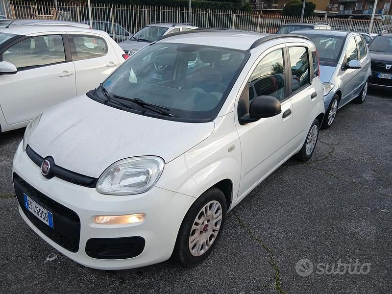 Usata Fiat Panda Easy 69 CV (50 kW) 2013 Bianco Berlina