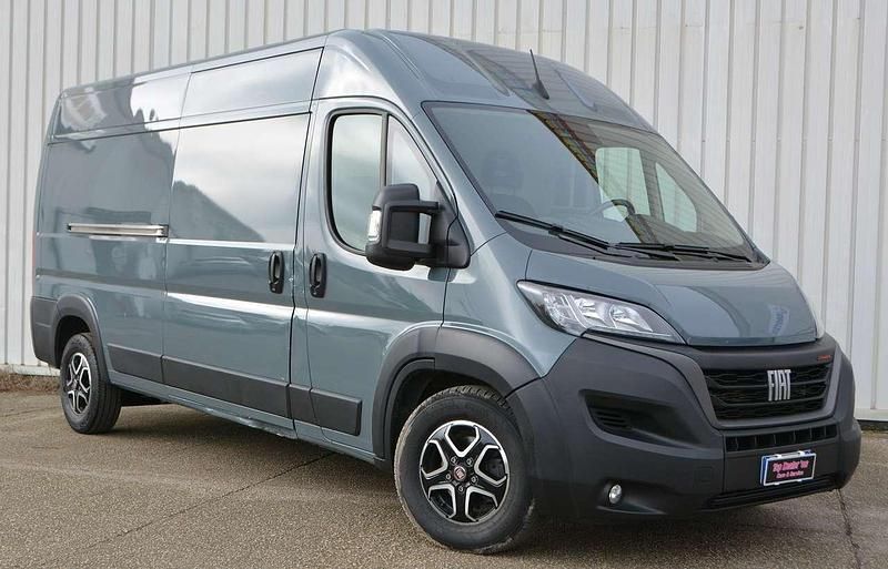 Usata Fiat Ducato 180 CV (132 kW) 2023 Grigio Furgone