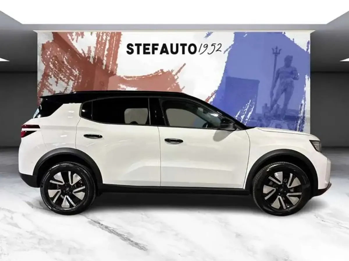 Nuova Opel Frontera 101 CV (74 kW) 2026 Arktis white SUV