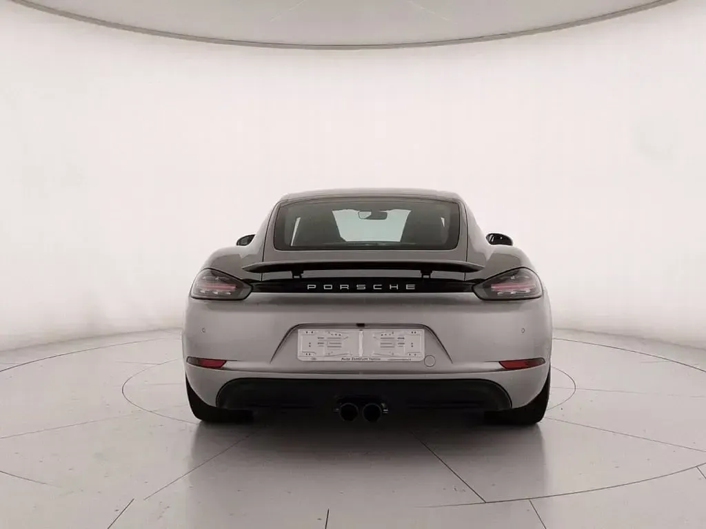 Usata Porsche 718 Cayman 300 CV (220 kW) 2024 Argento metallizzato Coupé