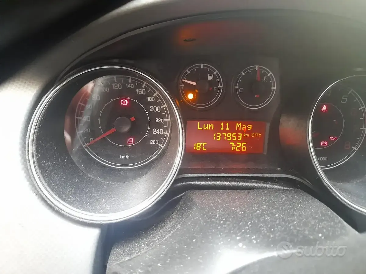 Usata Fiat Bravo 90 CV (66 kW) 2010 Grigio Utilitaria