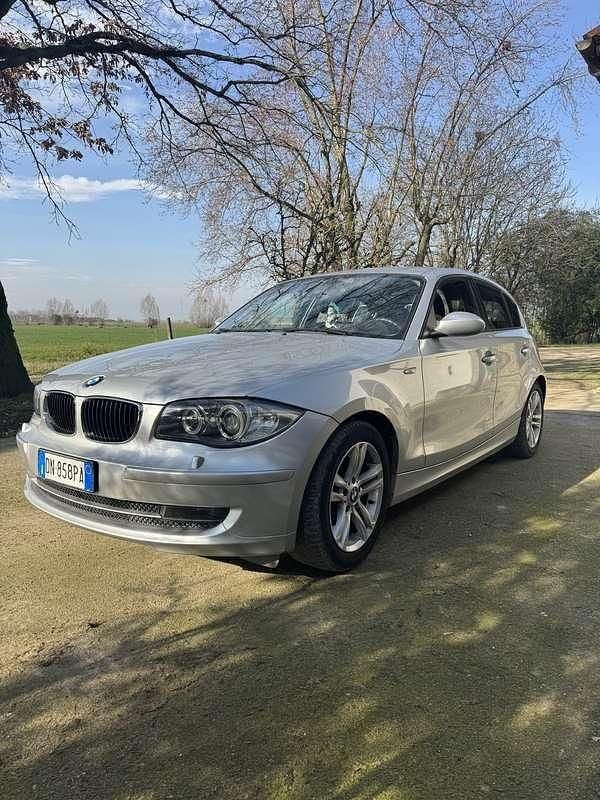 Usata BMW 118 143 CV (105 kW) 2008 Utilitaria