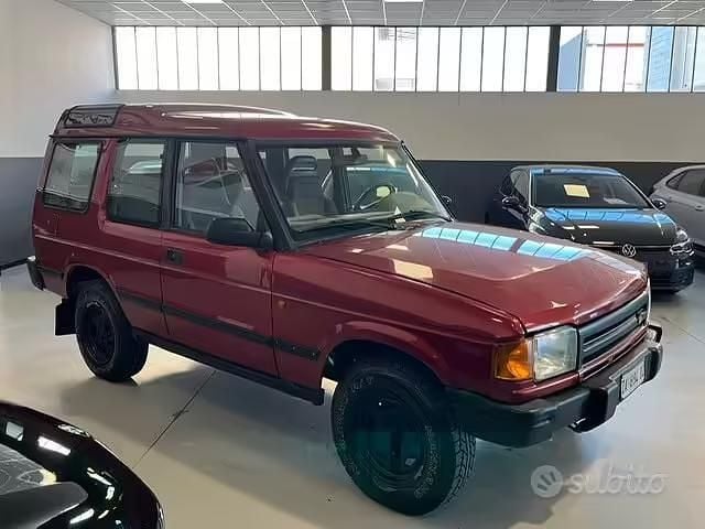 Usata Land Rover Discovery 113 CV (83 kW) 1997 Rosso SUV