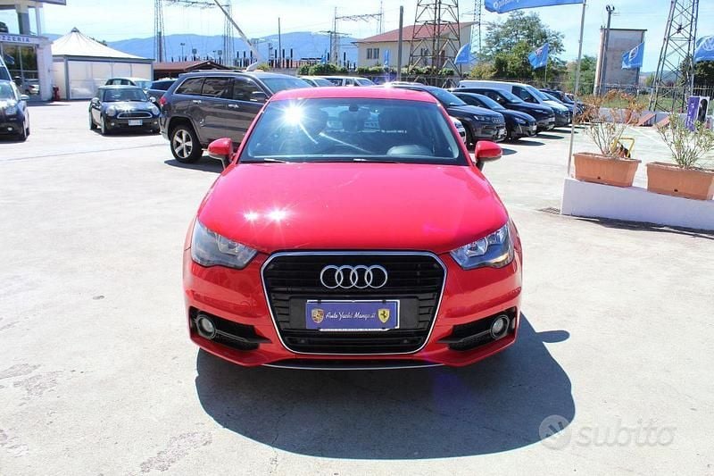 Begagnad Audi A1 Sportback S-Line 90 HK (66 kW) 2014 Nessuno(met.) Halvkombi