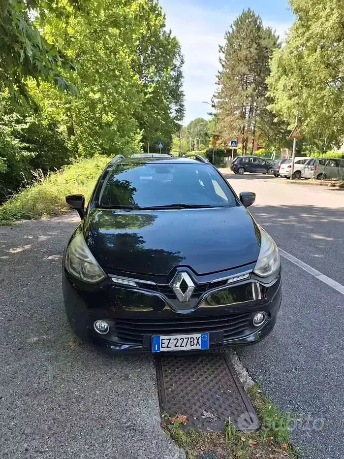 Usata Renault Clio 75 CV (55 kW) 2015 Nero Station wagon