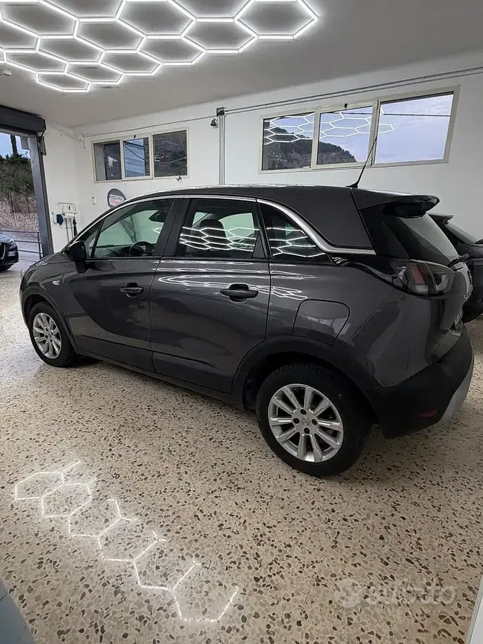 Usata Opel Crossland X Elegance 110 CV (80 kW) 2022 Grigio SUV