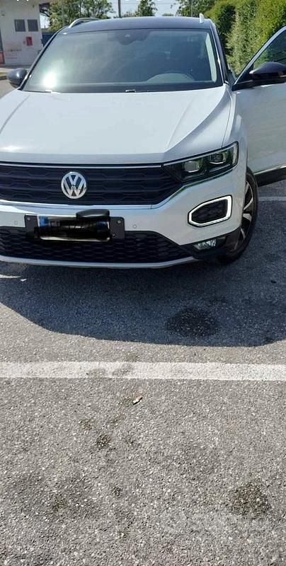 Usata VW T-Roc Style 116 CV (85 kW) 2018 Bianco SUV