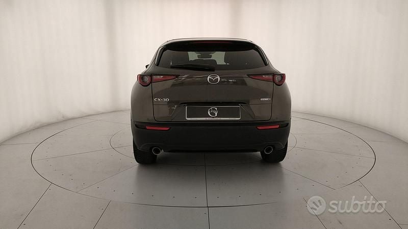 Usata Mazda CX-30 Exclusive 180 CV (132 kW) 2019 Gray SUV