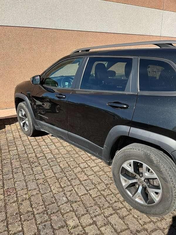 Usata Jeep Cherokee 272 CV (200 kW) 2014 Nero SUV