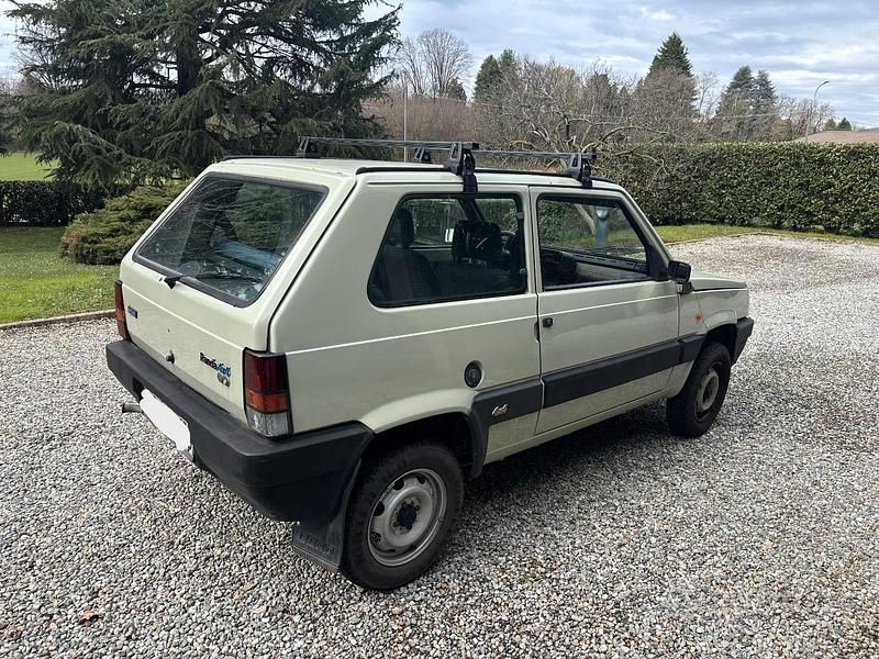 Usata Fiat Panda 4x4 50 CV (36 kW) 1987 Bianco Utilitaria