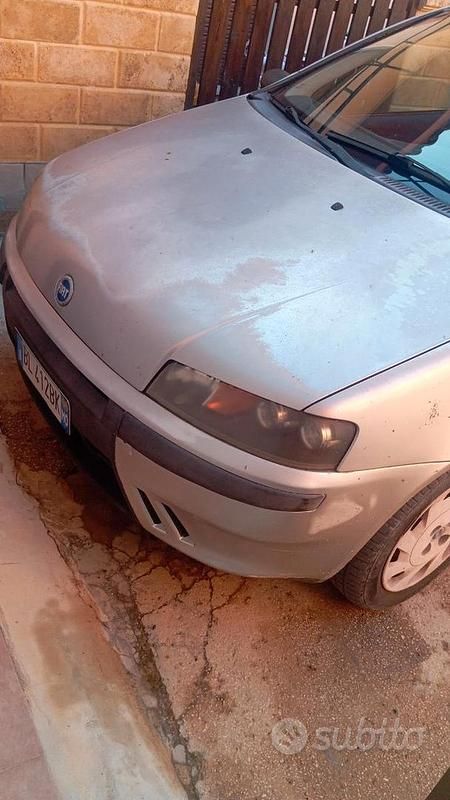 Usata Fiat Punto 2000 Grigio Utilitaria