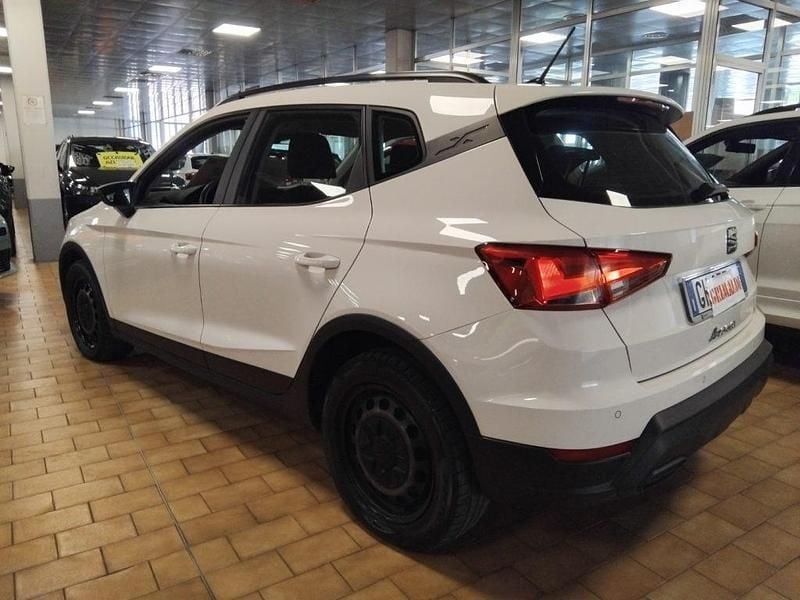 Usata Seat Arona Reference 90 CV (66 kW) 2021 Bianco candy / pastello SUV