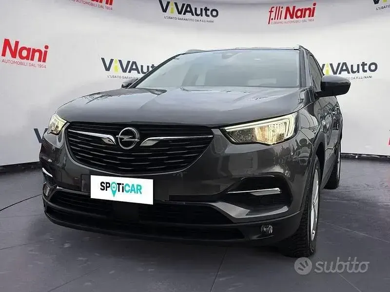 Usata Opel Crossland X Ultimate 131 CV (96 kW) 2018 SUV
