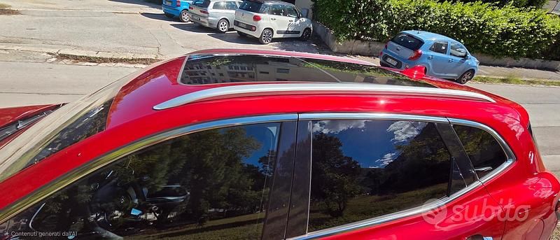 Usata MG HS Luxury 162 CV (119 kW) 2023 Rosso SUV