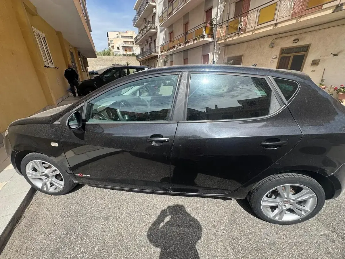 Usata Seat Ibiza Copa 75 CV (55 kW) 2011 Nero Berlina