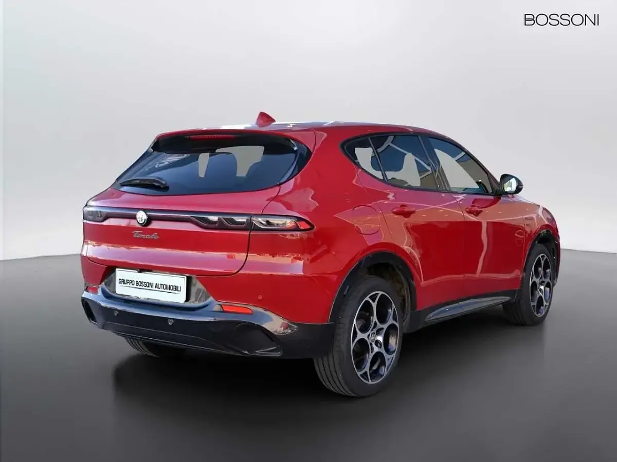 Usata Alfa Romeo Tonale Veloce 131 CV (96 kW) 2024 Rosso SUV