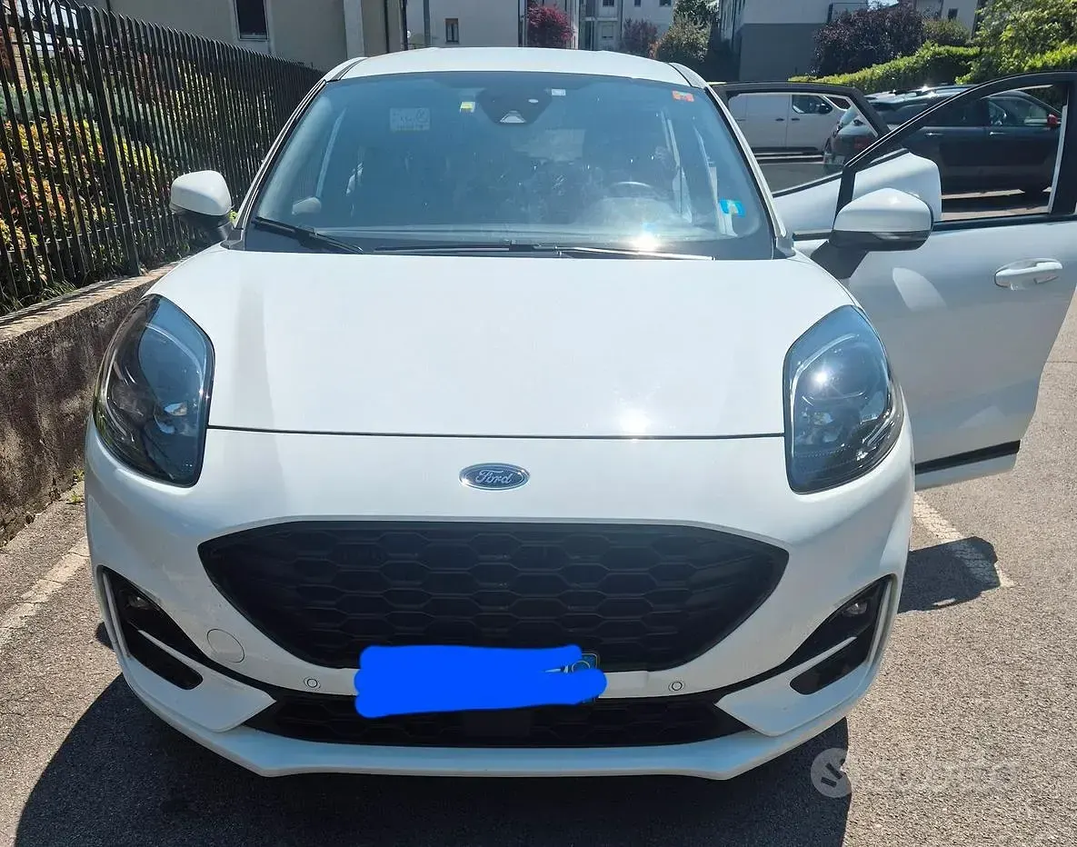 Usata Ford Puma 125 CV (91 kW) 2023 Bianco SUV