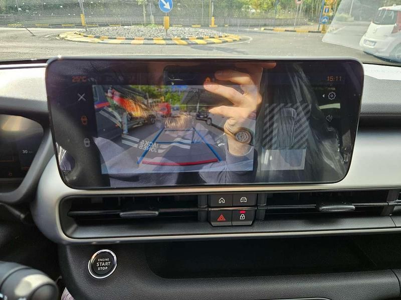 Nuova Jeep Avenger Summit 101 CV (74 kW) 2025 Snow/tetto nero SUV