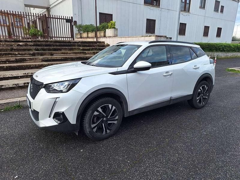 Usata Peugeot 2008 Allure 131 CV (96 kW) 2020 Bianco SUV