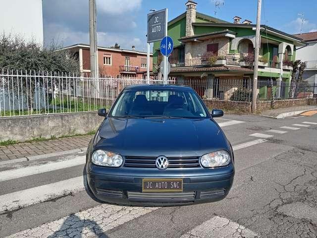 Usato 2002 VW Golf IV 1.8 Benzin 179 CV (7.900 €)