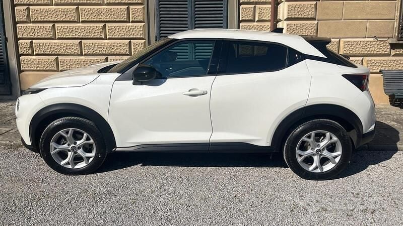 Usata Nissan Juke N-Connecta 114 CV (83 kW) 2022 Bianco SUV