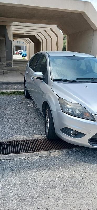 Usata Ford Focus 109 CV (80 kW) 2010 Utilitaria
