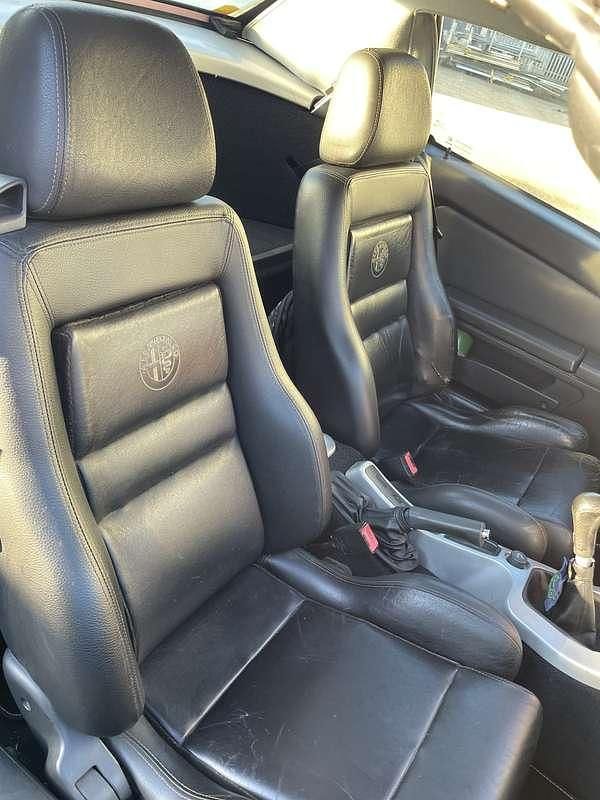 Usata Alfa Romeo Spider 122 CV (89 kW) 1996 Cabrio