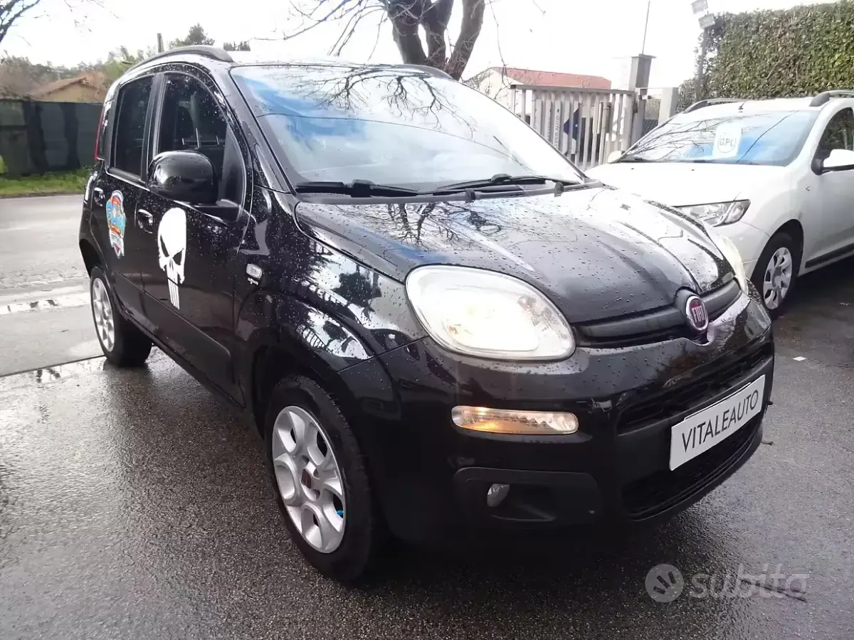 Usata Fiat Panda Easy 80 CV (58 kW) 2015 Nero Utilitaria