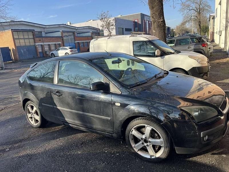 Usata Ford Focus 136 CV (100 kW) 2005 Berlina