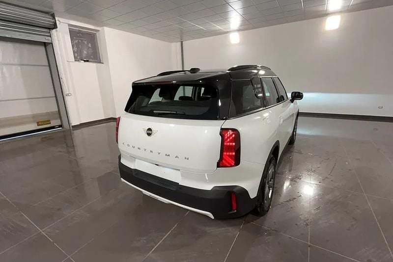 Usata Mini Countryman Classic 156 CV (114 kW) 2025 Nanuq white SUV