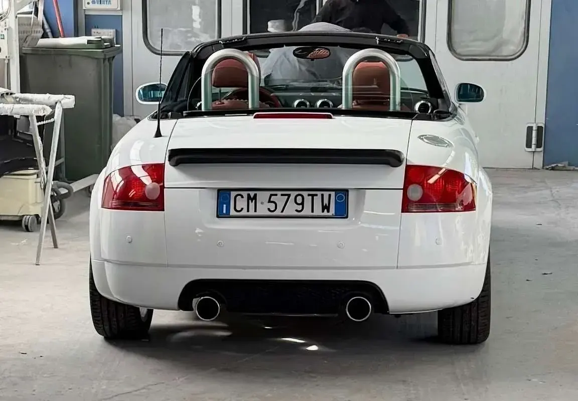 Usata Audi TT Roadster 224 CV (164 kW) 2002 Bianco Cabrio