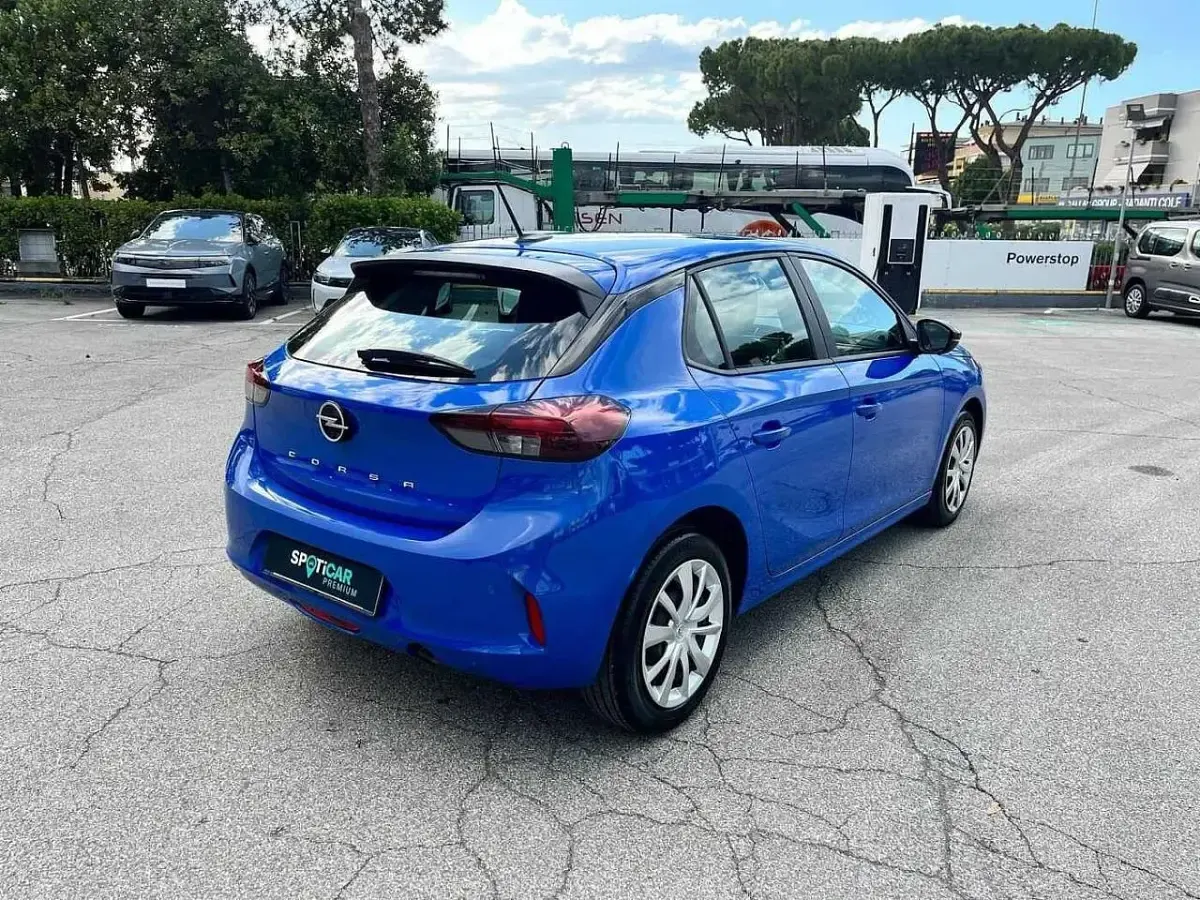 Usata Opel Corsa S 75 CV (55 kW) 2024 Blu/azzurro Utilitaria