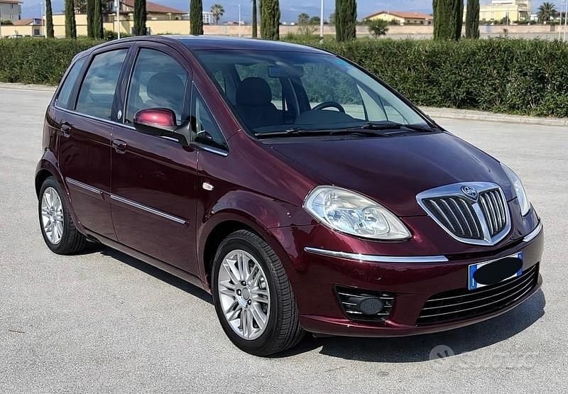 Usata Lancia Musa Platinum 2012 Monovolume