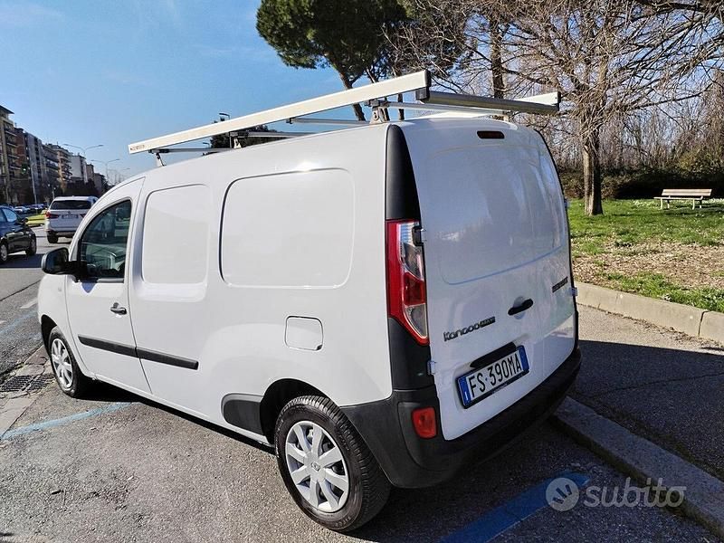 Usata Renault Kangoo Life 110 CV (80 kW) 2018 Bianco Monovolume