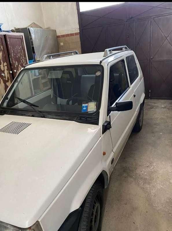 Usata Fiat 750 34 CV (25 kW) 1993 Bianco Berlina