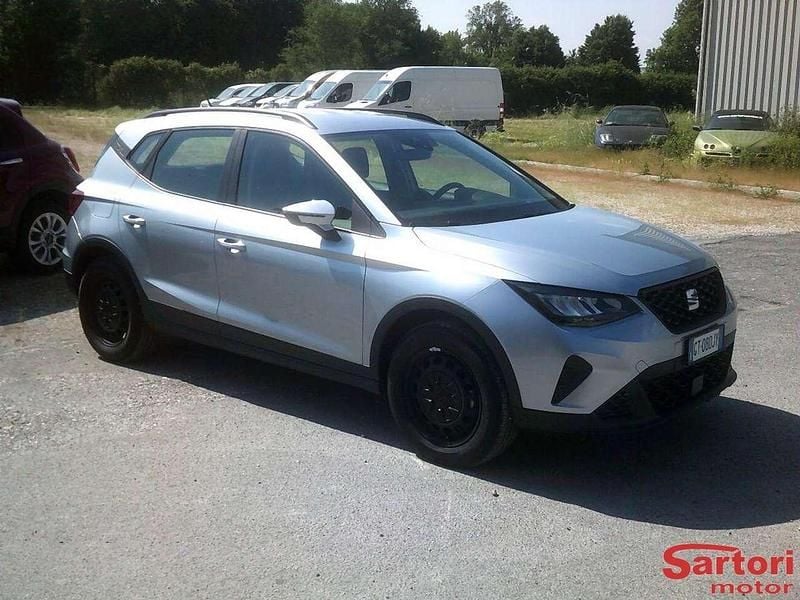 Begagnad Seat Arona Reference 95 HK (69 kW) 2024 Silver SUV