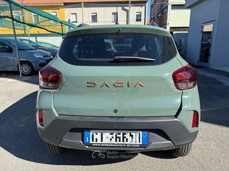 Usata Dacia Spring Extreme 47 kW (65 CV) 2024 Verde Utilitaria