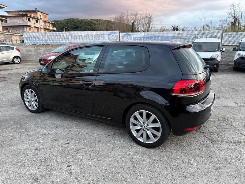 Usata VW Golf VII Highline 122 CV (89 kW) 2012 Nero Berlina