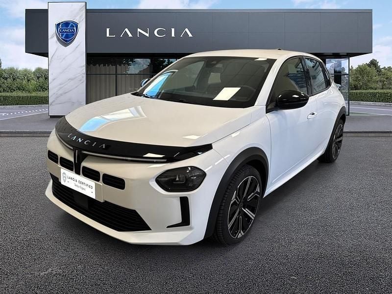 Usata Lancia Ypsilon 101 CV (74 kW) 2024 Bianco Utilitaria