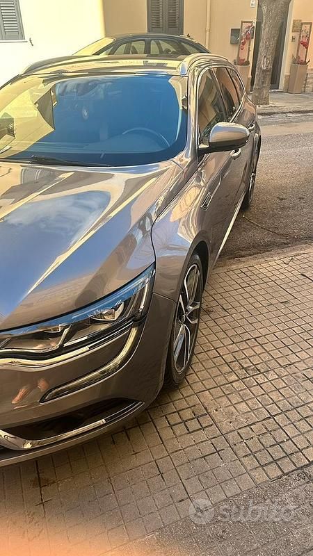 Usata Renault Talisman 160 CV (117 kW) 2017 Station wagon